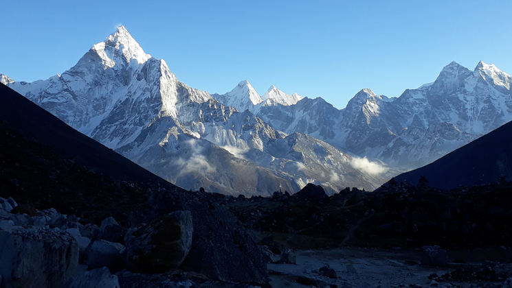 Best 10 hikes in Nepal Himalayas