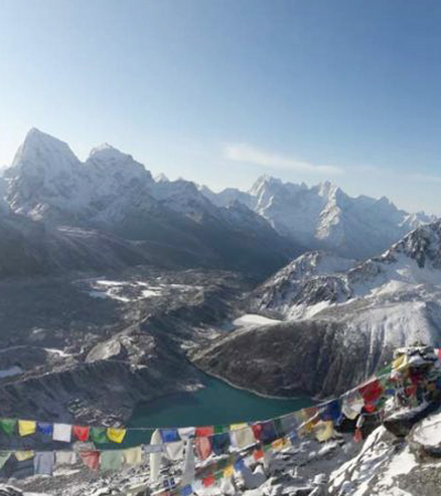 renjo la pass lodge trek