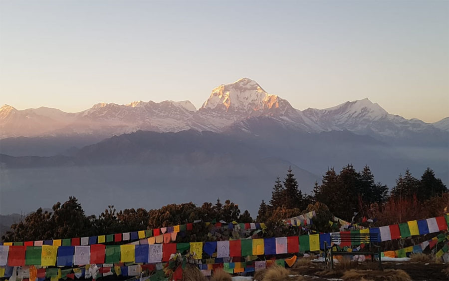 poon hill sunrise tour