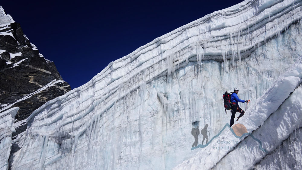 peak climbing 