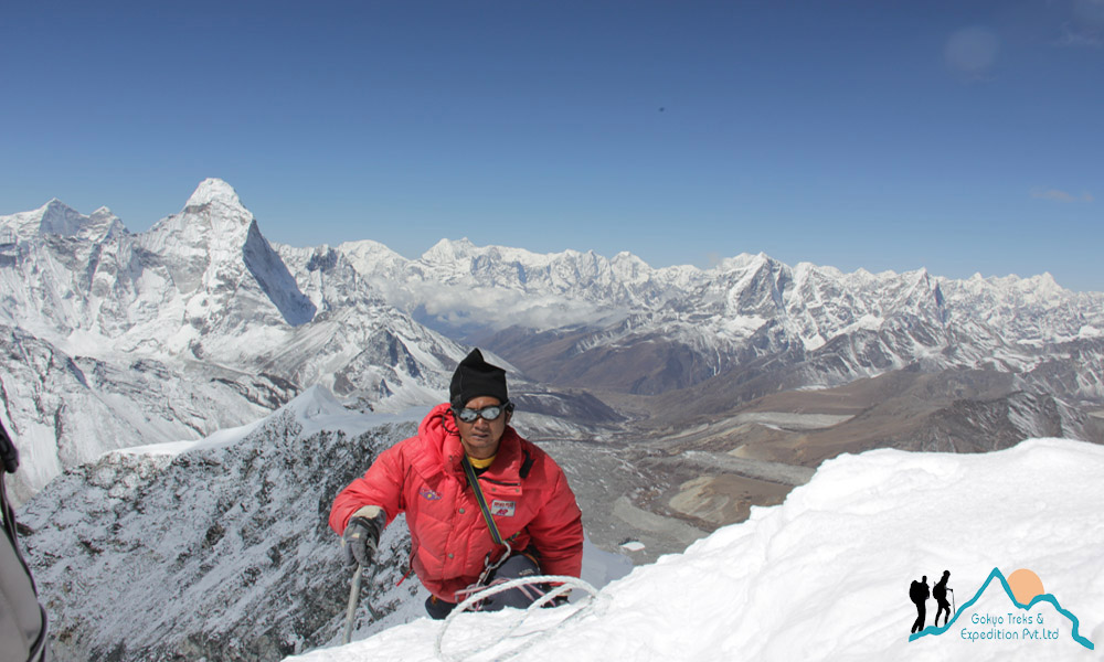 Sherpa climbing guide in Nepal