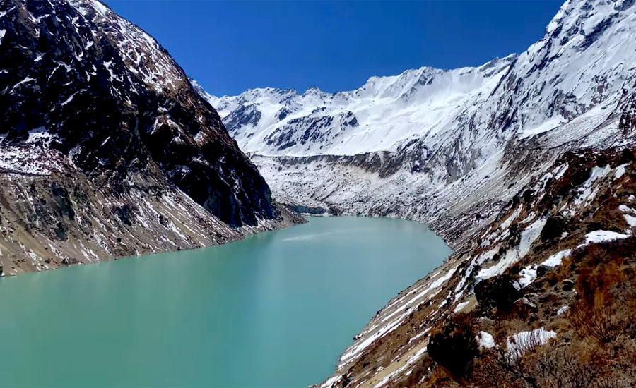 dona lake view hikes