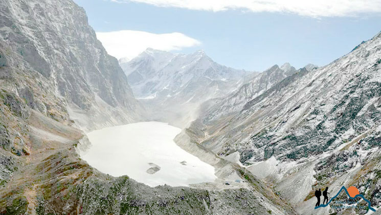 Tsho Rolpa Lake trekking