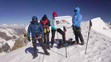 mera peak climb agency