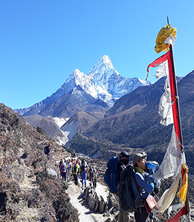 Ama dablam base camp hike