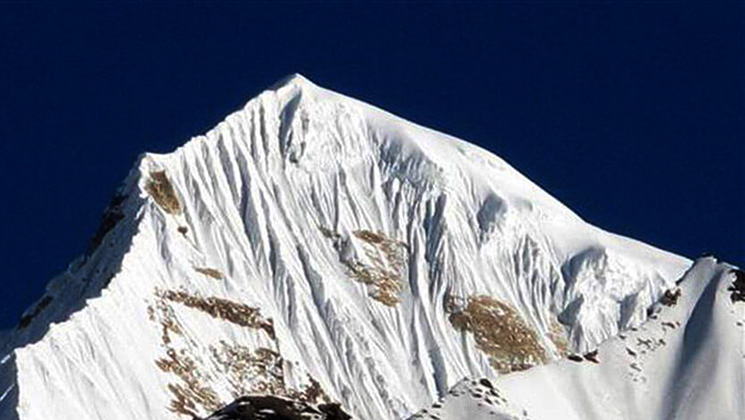 Singu chuli climb