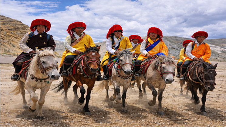 Yartung festival trek in the upper Mustang