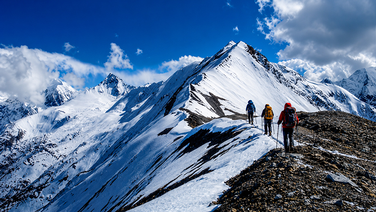 Teri la pass trek package Teri la pass trek